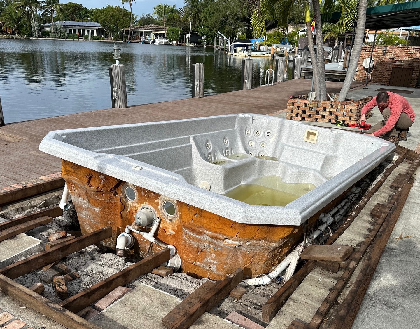 hot-tub-removal-sunshines-state